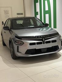 Lancia Ypsilon Hybrid e-DCT