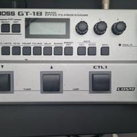 Pedaliera per basso Boss GT 18