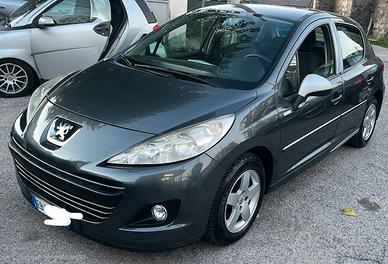 Peugeot 207 1.6 HDI vers. millesim200-neopatentati