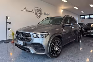 Mercedes-Benz GLE 300 d 4Matic AMG Premium 360° 21
