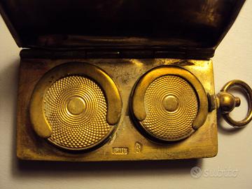 Portamonete antico in argento giallo