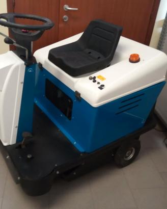 motoscopa  spazzatrice rcm atom e