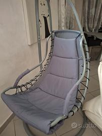 Poltrona sospesa da giardino