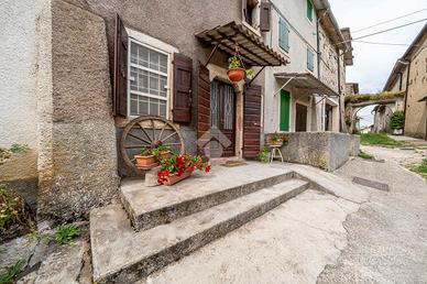 4 LOCALI A VELO VERONESE