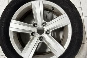 Set 4 cerchi in lega originali Volkswagen 16”