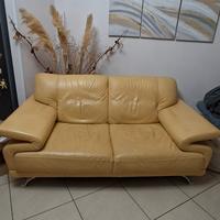  divano a 200 euro