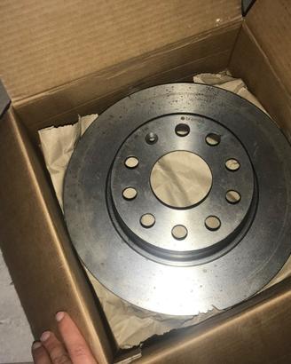 Dischi freno BREMBO NUOVO per AUDÌ A3, SEAT ALTEA