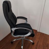 Poltrona studio nuova