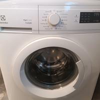 Lavatrice Electrolux rex line flexcare