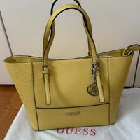 Borsa Guess color giallo originale