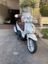 Piaggio Beverly 300 - 2013