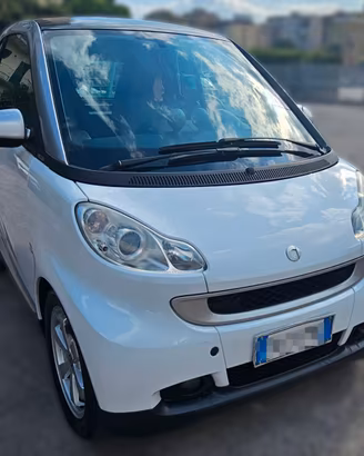 Smart  Fortwo 451 MHD coupé 52 kW