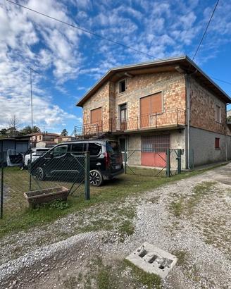 Sambruson casa singola al grezzo con giardino
