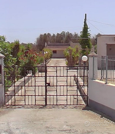 Tenuta con Terreno 3500mq con due ville