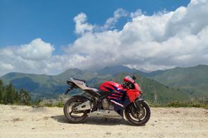 HONDA CBR 600 RR