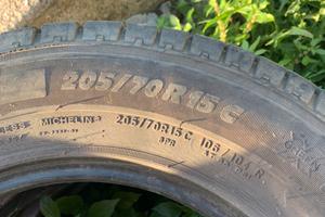 Gomme usate per furgone