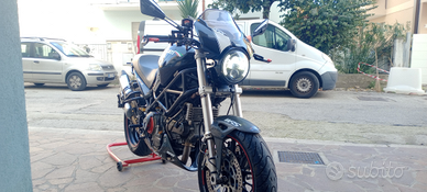 Ducati Monster S2R 1000