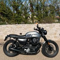 Moto Guzzi V7 III Rough