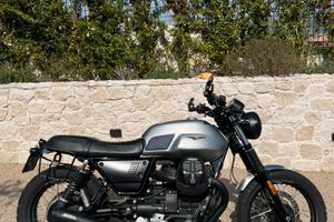 Moto Guzzi V7 III Rough