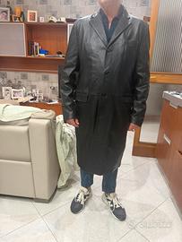 Cappotto lungo pelle nero Versace
