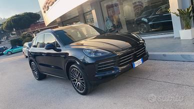 PORSCHE  Cayenne 3.0 V6 E-hybrid