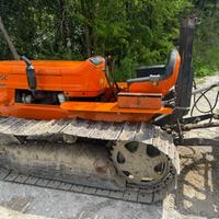 Trattore Fiat 555 con arco di protezione