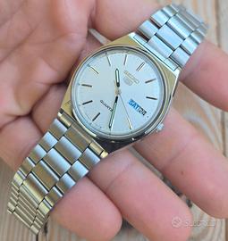Seiko 5 quartz 8123 vintage del 1984