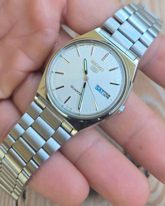 Seiko 5 quartz 8123 vintage del 1984