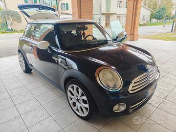 Mini Cooper 1.6 Pepper – 160cv / cerchi 17 / consu