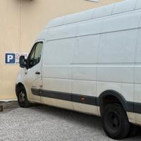 Furgone Renault master