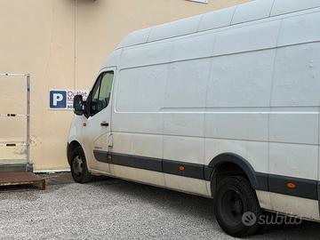Furgone Renault master
