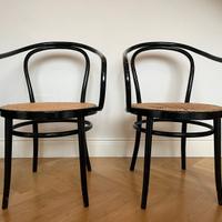 Coppia di sedie, tipo modello 209 di Thonet