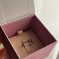 anello con cuore rosso mabina