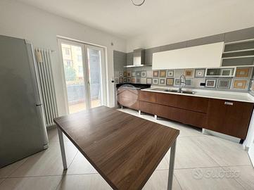 3 LOCALI A MUGNANO DI NAPOLI