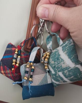 PORTACHIAVI PER DONNA RAGAZZA FATTO A MANO