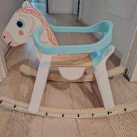 cavallo di legno a dondolo djeco
