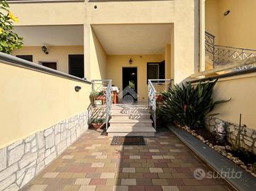 BIFAMILIARE A GALLIPOLI