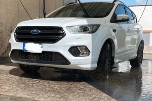 Ford Kuga - ST Line