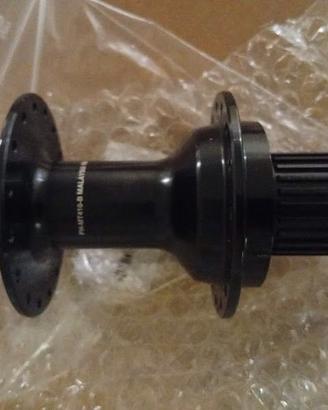 Mozzo posteriore per mountain bike 12x148 28h micr