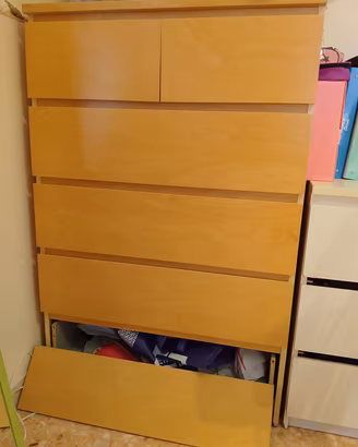 cassettiera Ikea legno chiaro