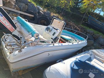 Barca open 4.60 completa di motore