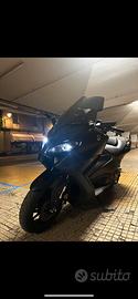 Yamaha tmax 560