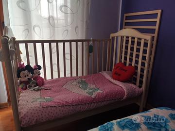 lettino pali prima infanzia