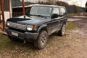 Mitsubishi pajero 2.5 turbo intercooler