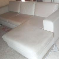 DIVANO ECOPELLE BIANCO  A 3 POSTI