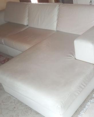 DIVANO ECOPELLE BIANCO  A 3 POSTI