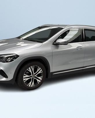 Mercedes GLA 180 d Progressive Advanced auto