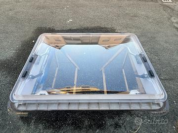 Oblò panoramico DOMETIC Heki 2 per camper