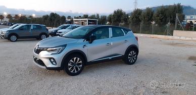 Renault captur plug-in hybrid