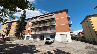 Luminoso appartamento zona Ellera